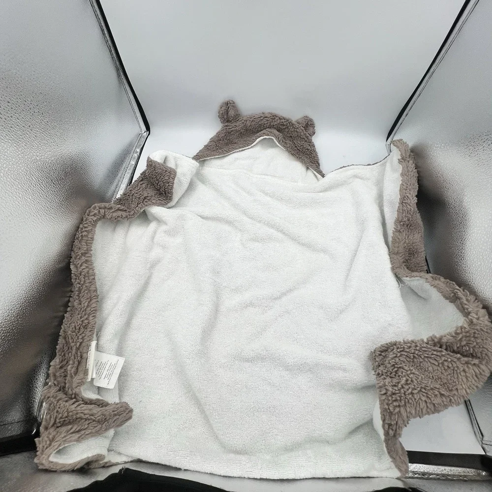 Pottery Barn Kids Infant Teddy Bear Hooded Bath Towel Photo Shoot Fuzzy Brown